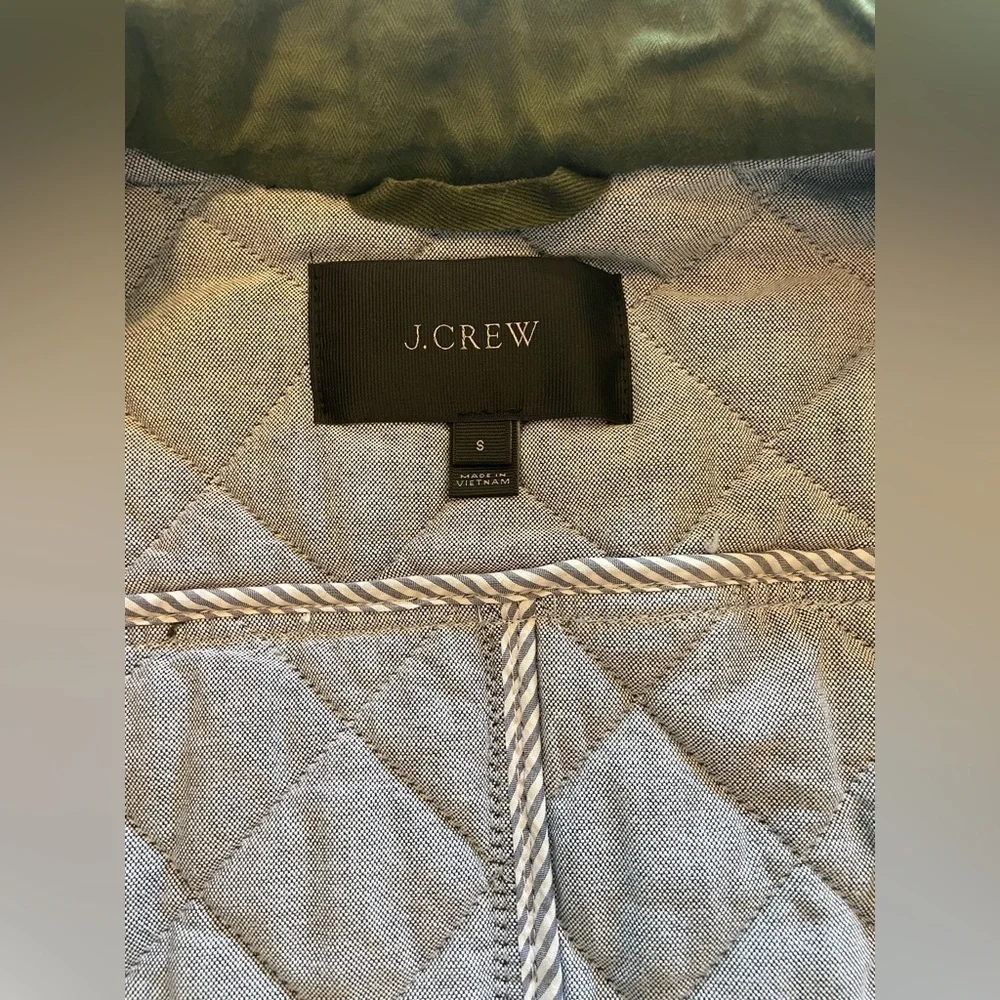 J.crew 100% cotton quilted “downtown” field jacket in olive green SZ S